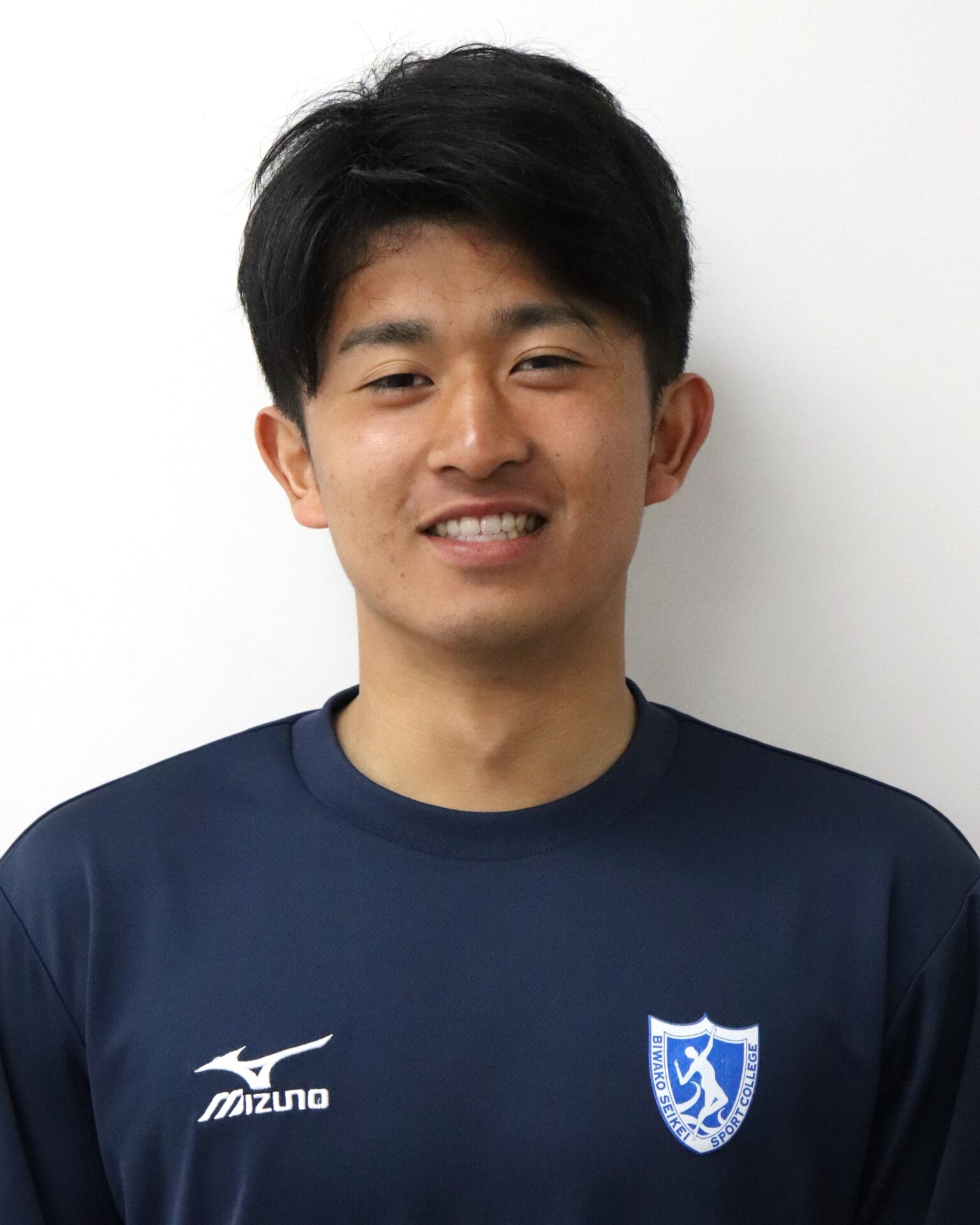 伴木　翔