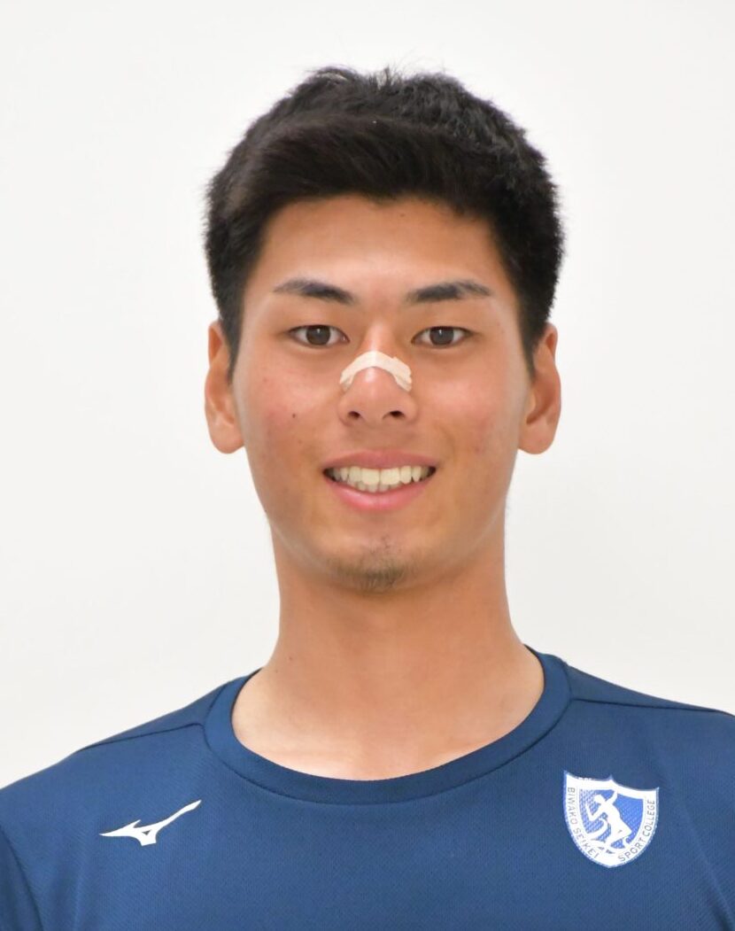 木下　仁人