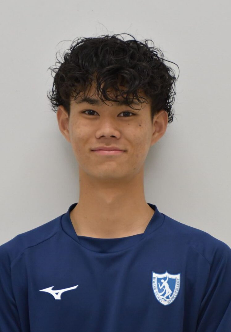川本　昊